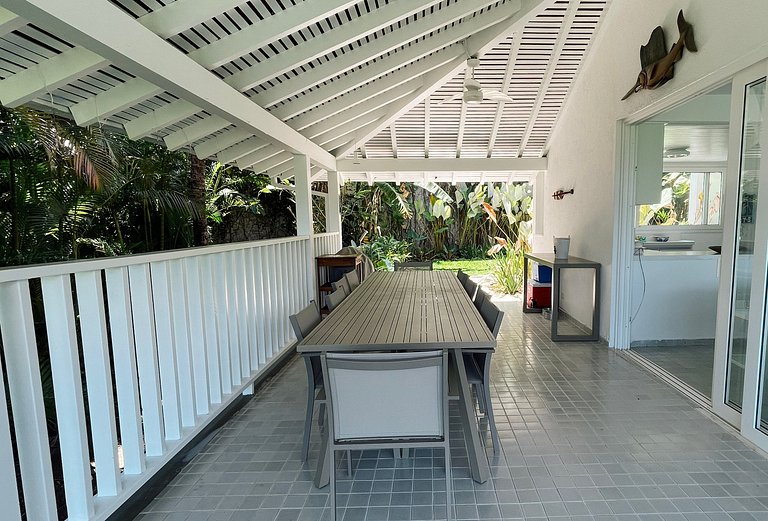 Condomínio pé na areia - Santiago