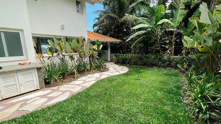 Condomínio pé na areia - Santiago