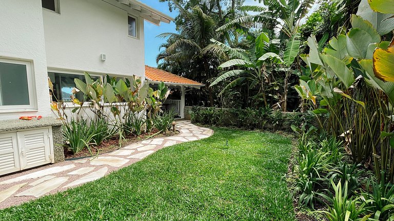 Condomínio pé na areia - Santiago