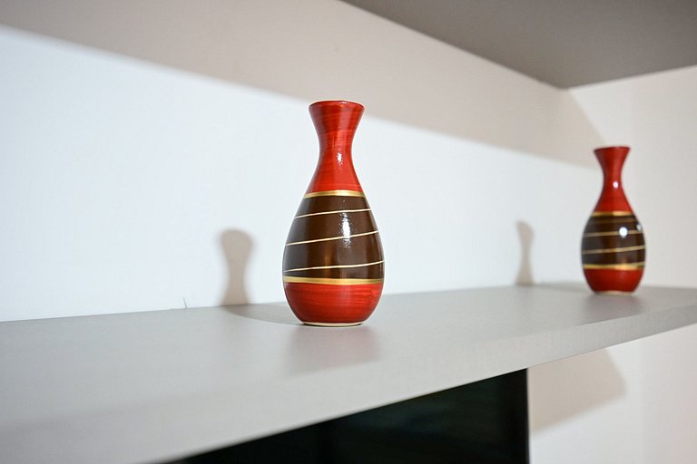 Studio impecável ao lado da estação de metrô